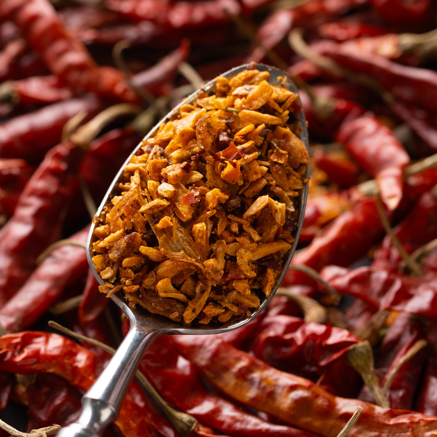 Toasted Garlic and Chilli Crisps