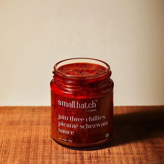 Jain Three Chillies Picante Schezwan Sauce